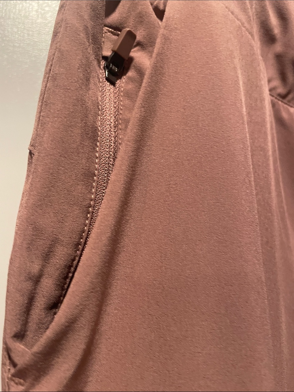 All In Motion Dusty Rose Cargo Joggers with Flap Pocket size M - Picture 5 of 9